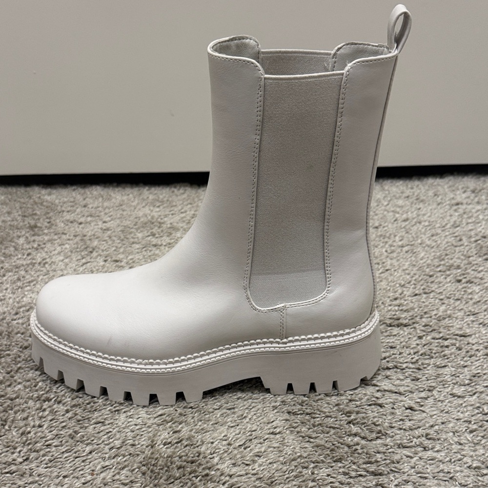 Steve Madden White Women's Chelsea Boots